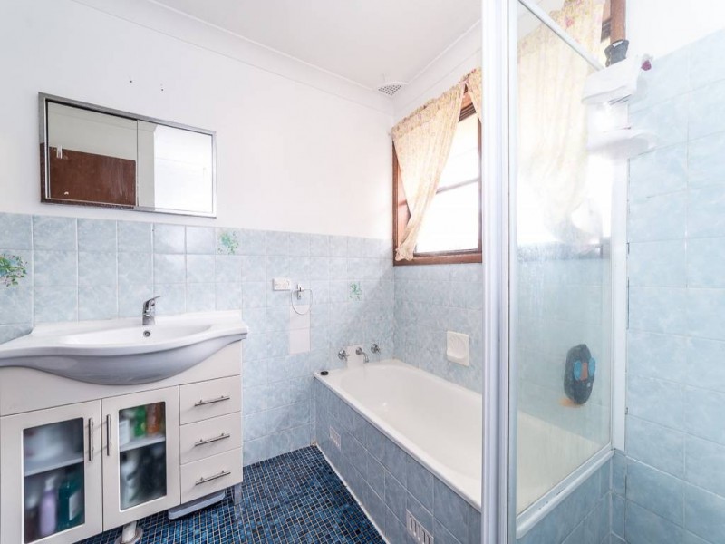 18 Pearson Street, Narara NSW 2250