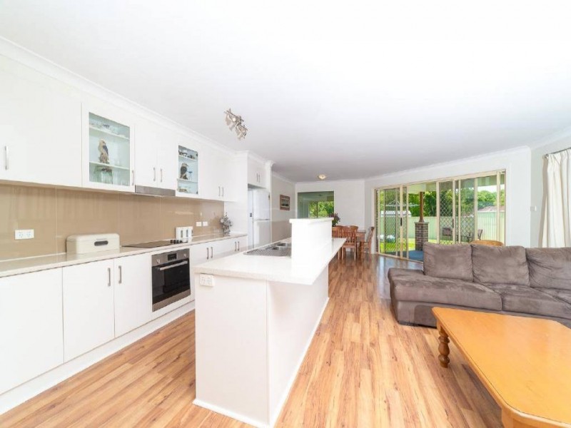 30 Dog Trap Road, Ourimbah NSW 2258