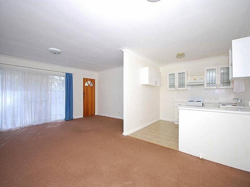 1 Maranoa Street, Wyoming NSW 2250