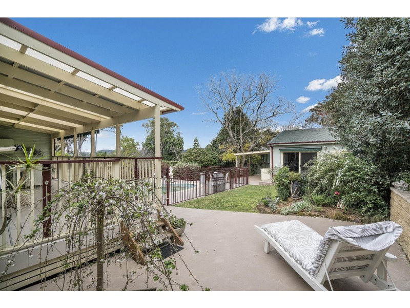 18 Georgia Ave, Wyoming NSW 2250