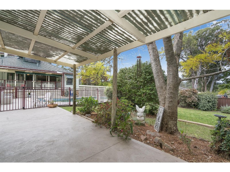 18 Georgia Ave, Wyoming NSW 2250