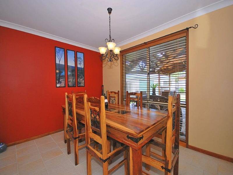 34 Bowie Road, Kariong NSW 2250