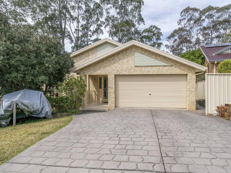 11 The Rise, Lisarow NSW 2250