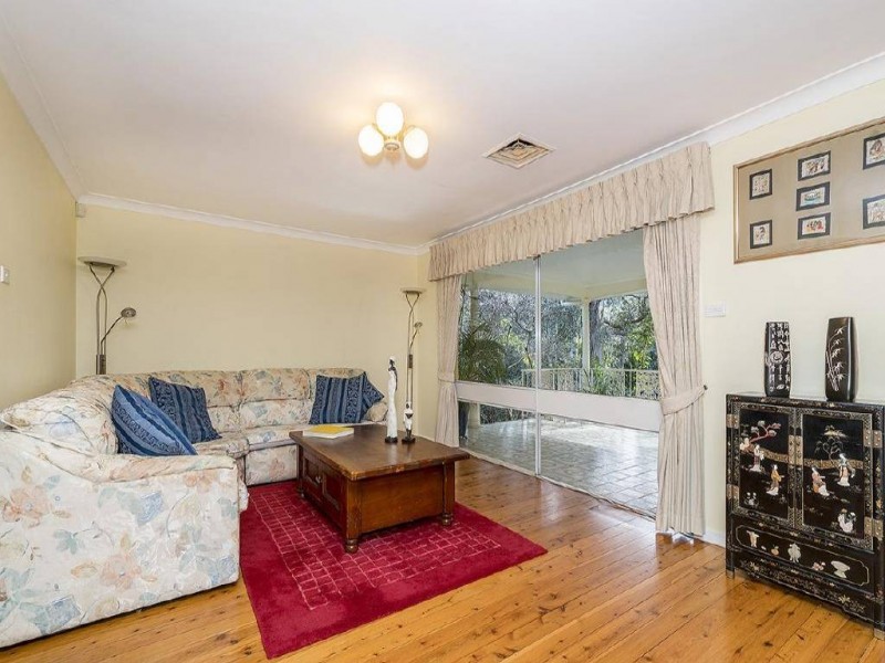 38 Chamberlain Road, Wyoming NSW 2250