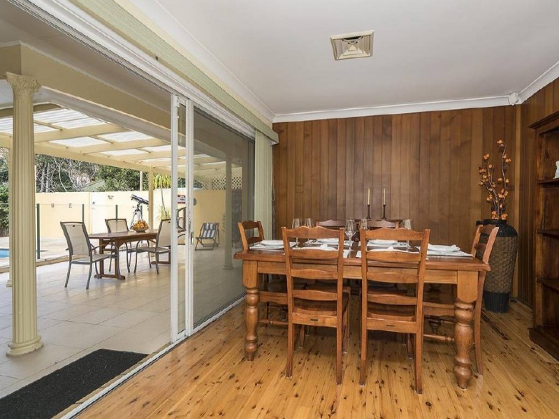 38 Chamberlain Road, Wyoming NSW 2250