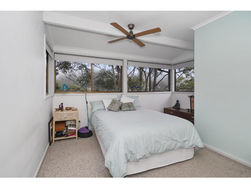 6 South Crescent, North Gosford NSW 2250