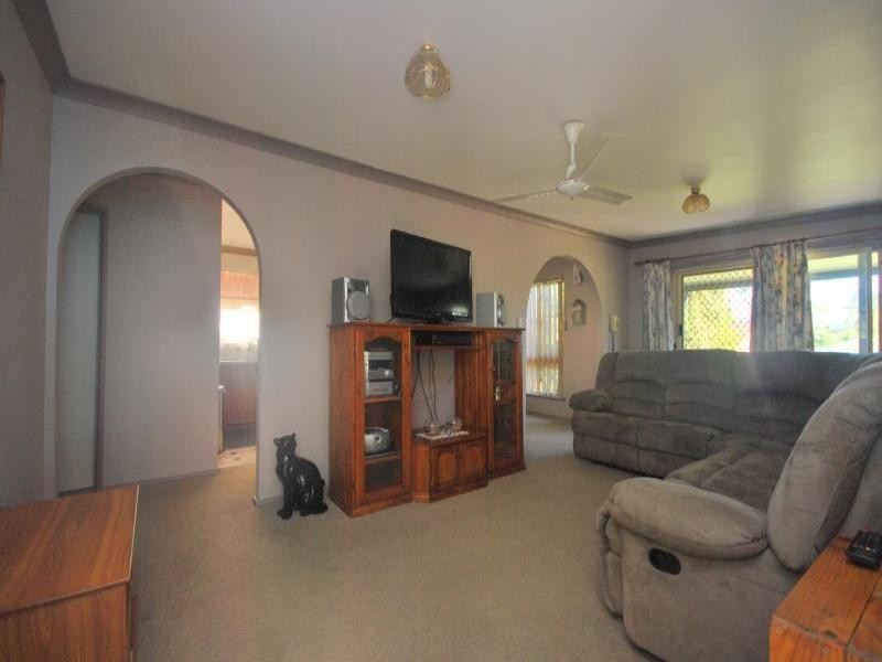 44 Maidens Brush Road, Wyoming NSW 2250