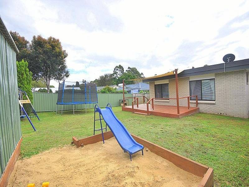 40 Dalton Street, Wyoming NSW 2250