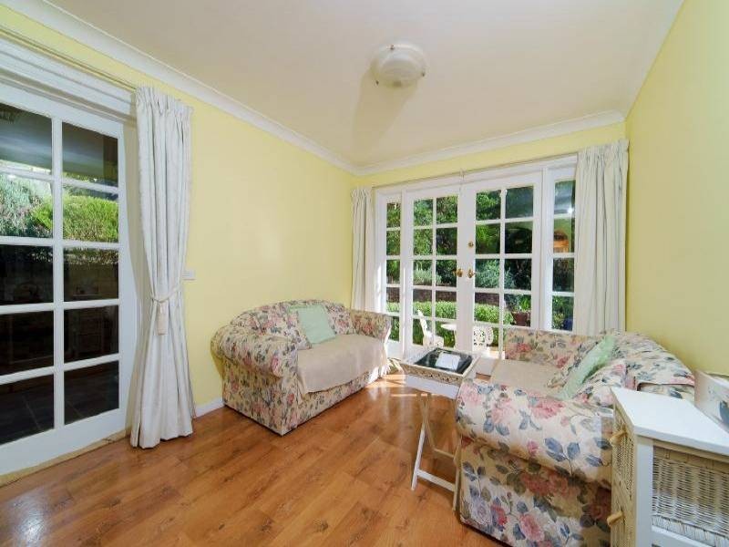 22 Kirkness Avenue, North Gosford NSW 2250