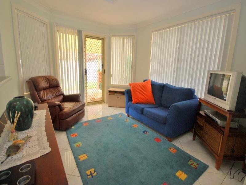 17 The Valley Way, Lisarow NSW 2250