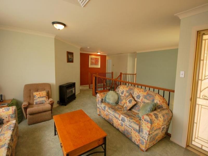 17 The Valley Way, Lisarow NSW 2250