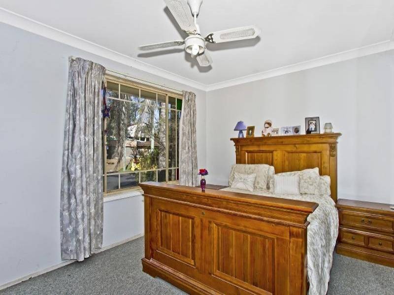 7 Dougal Drive, Wyoming NSW 2250