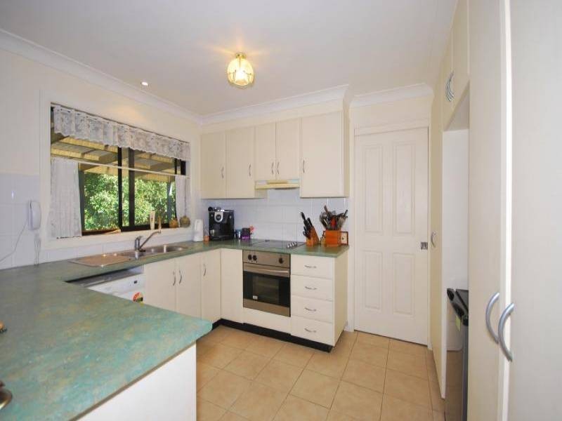 15 & 15B Kathleen Morreau Road, Niagara Park NSW 2250