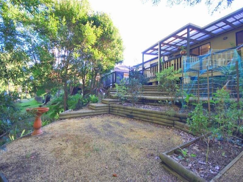 15 & 15B Kathleen Morreau Road, Niagara Park NSW 2250