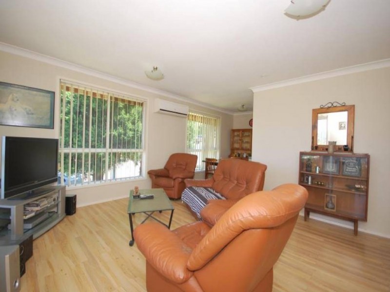 27 Darryl Road, Wyoming NSW 2250