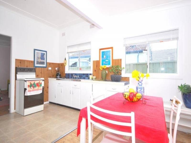 20 Woy Woy Road, Woy Woy NSW 2256
