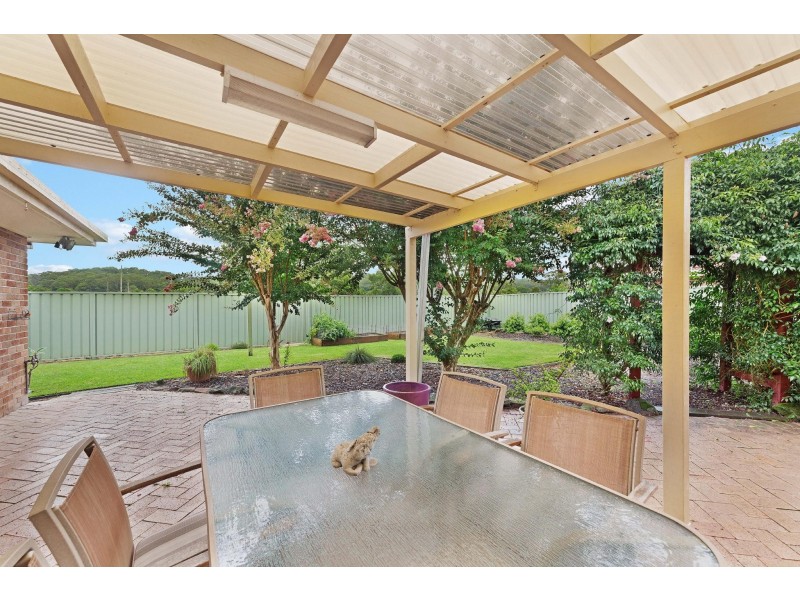 18 Beechwood Street, Ourimbah NSW 2258