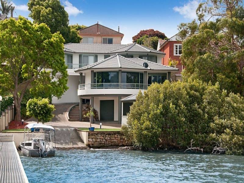 29 Wharf Street, East Gosford NSW 2250