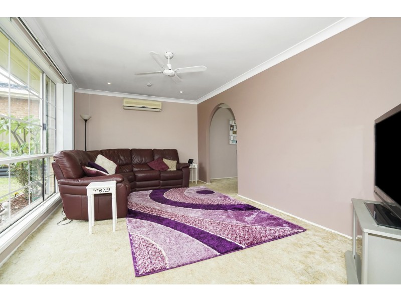 11 Chisholm Close, Kariong NSW 2250