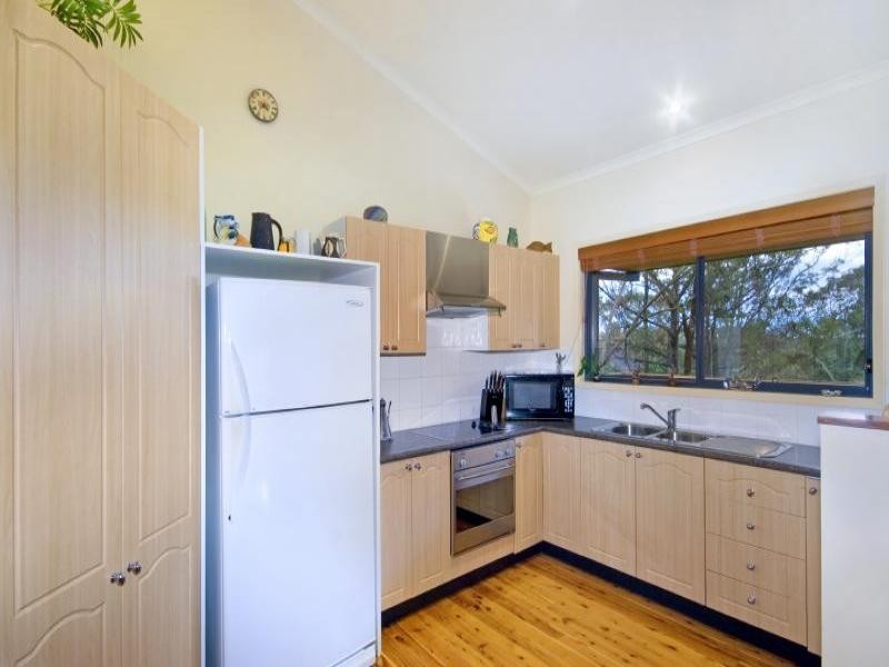 2 Driftwood Avenue, Narara NSW 2250