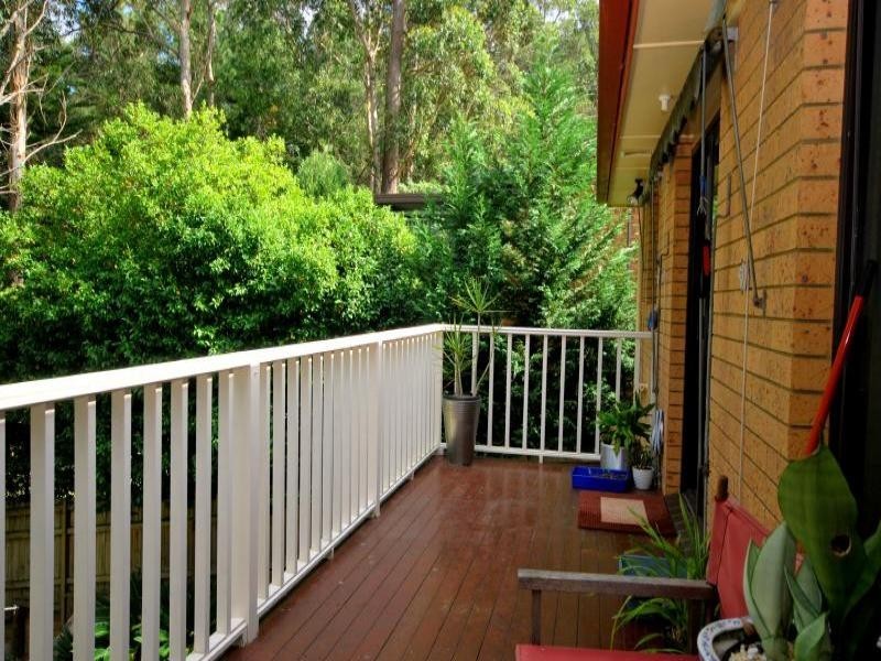 12 Valley View Road, Wyoming NSW 2250