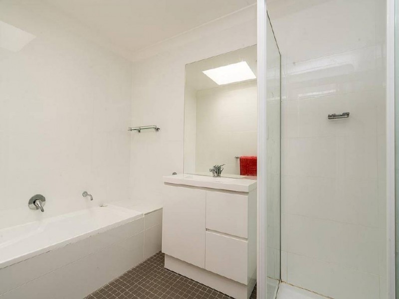 6 Red Cedar Close, Ourimbah NSW 2258