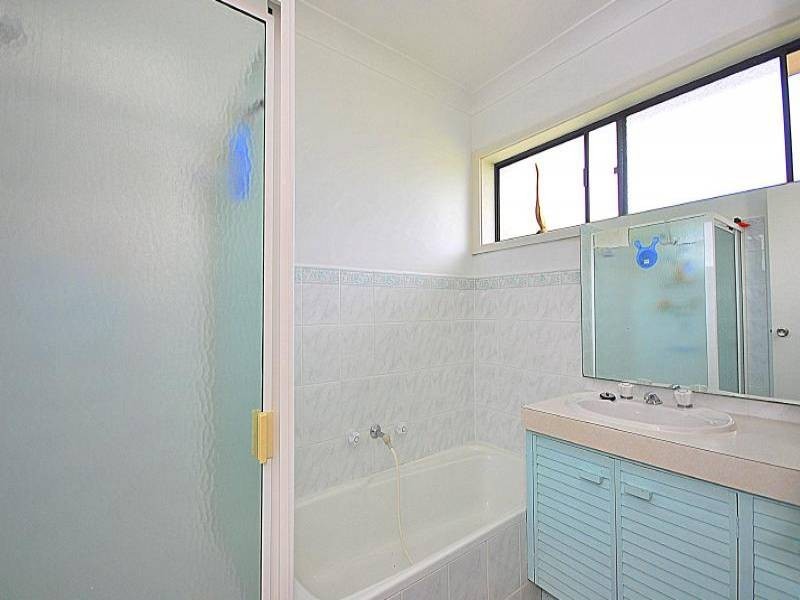 14 MacGregor Street, Wyoming NSW 2250