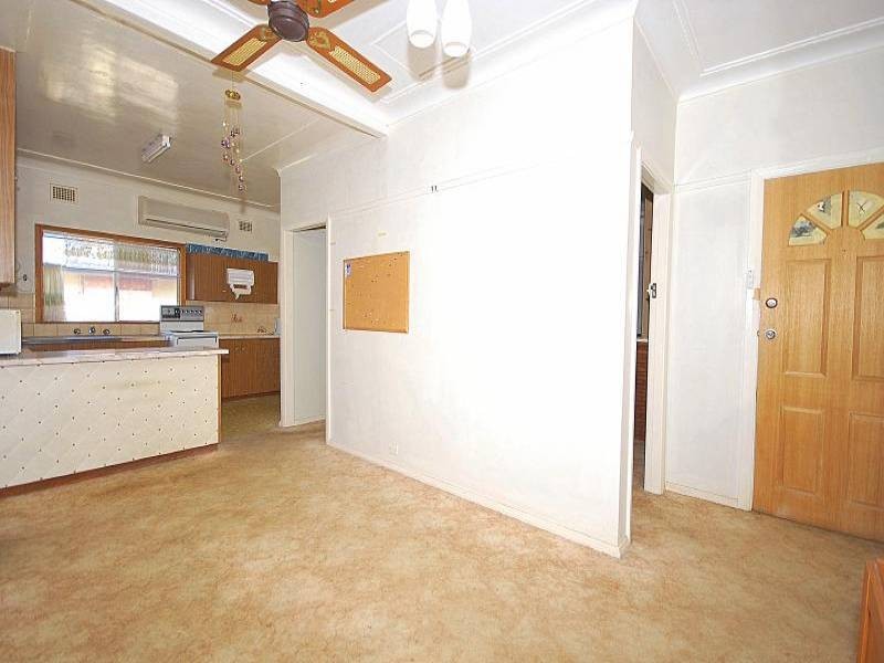 213 Gertrude Street, North Gosford NSW 2250