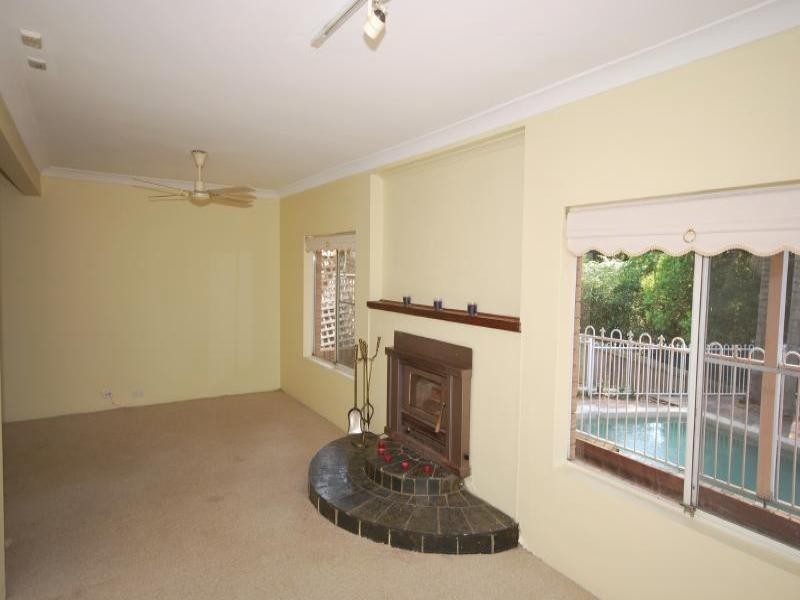 3 Yirik Close, Lisarow NSW 2250