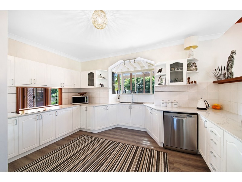 22 Tallowood Crescent, Ourimbah NSW 2258