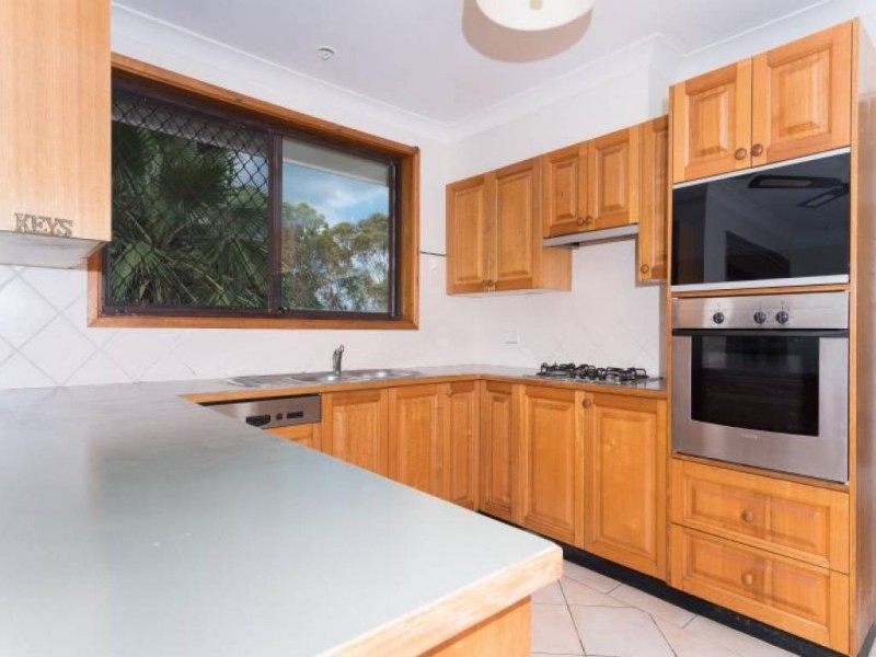 42 Georgia Avenue, Wyoming NSW 2250