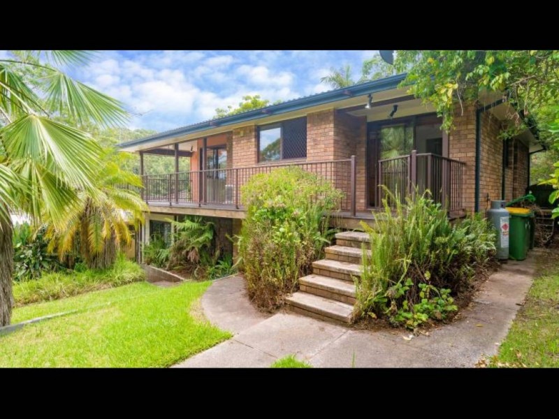 42 Georgia Avenue, Wyoming NSW 2250