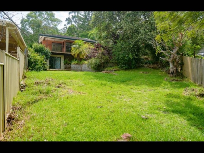 42 Georgia Avenue, Wyoming NSW 2250