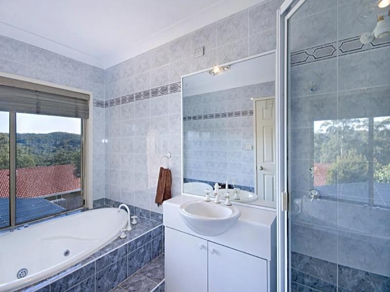 8 Northview Close, Niagara Park NSW 2250