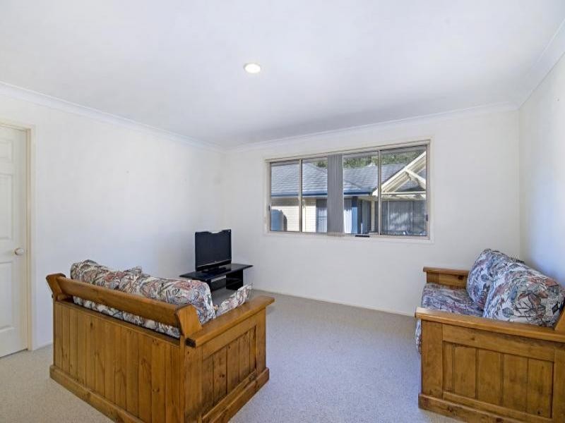 8 Northview Close, Niagara Park NSW 2250
