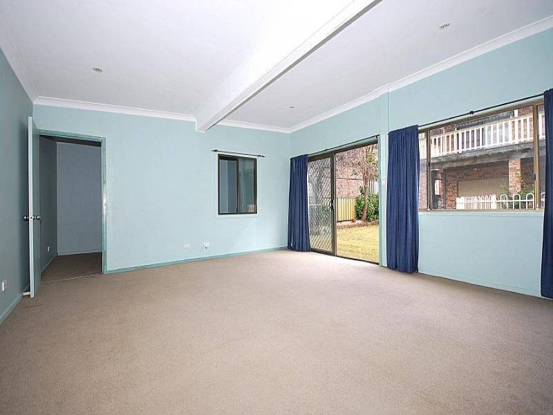 13 Albert Street, Ourimbah NSW 2258