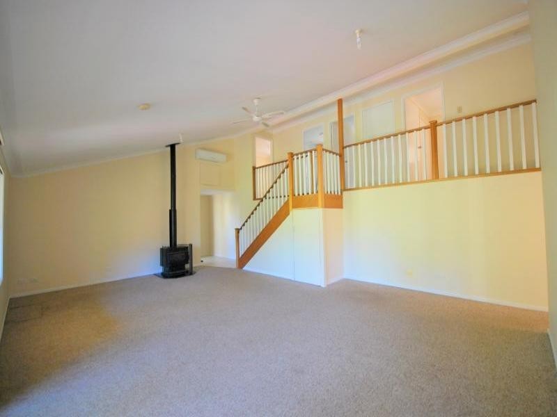 5 Nalkari Avenue, Wyoming NSW 2250