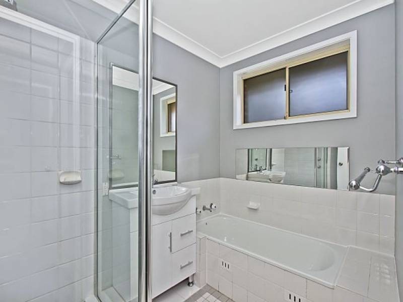 12a Stacey Close, Kariong NSW 2250