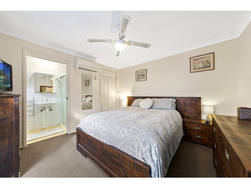 37 Georgia Avenue, Wyoming NSW 2250