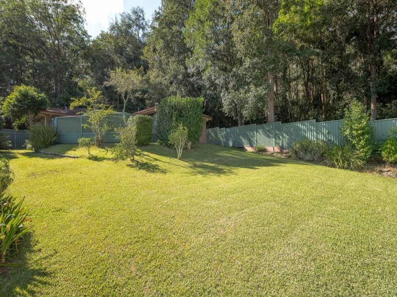 64 Perratt Close, Lisarow NSW 2250
