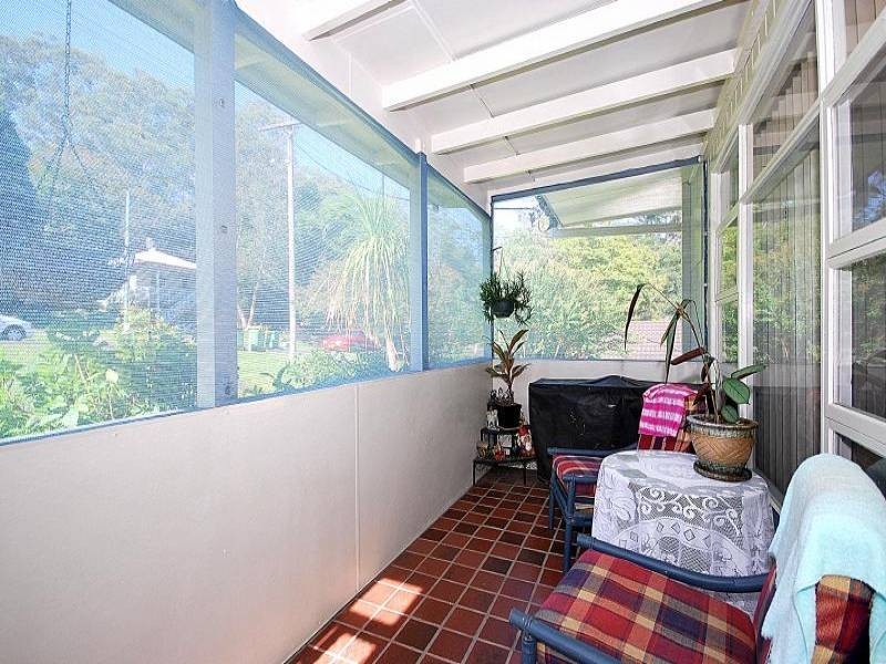 5 Barree Avenue, Narara NSW 2250