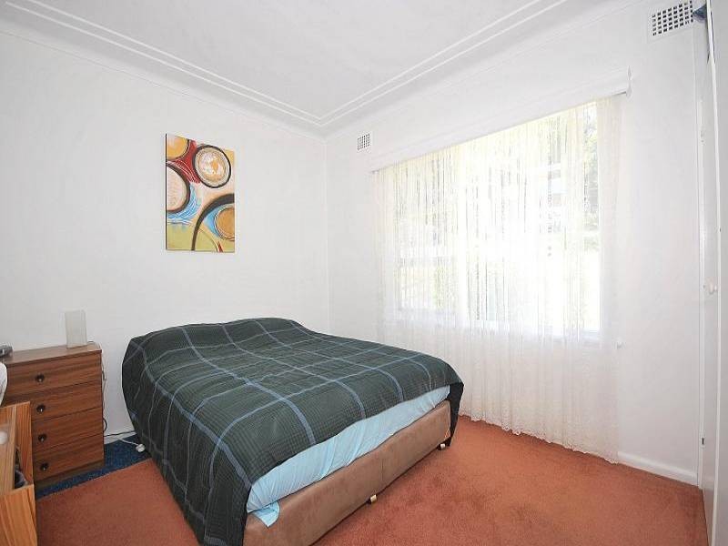 5 Barree Avenue, Narara NSW 2250