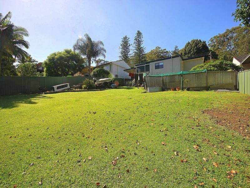 5 Barree Avenue, Narara NSW 2250