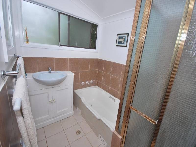 29 Hanlan Street, Narara NSW 2250