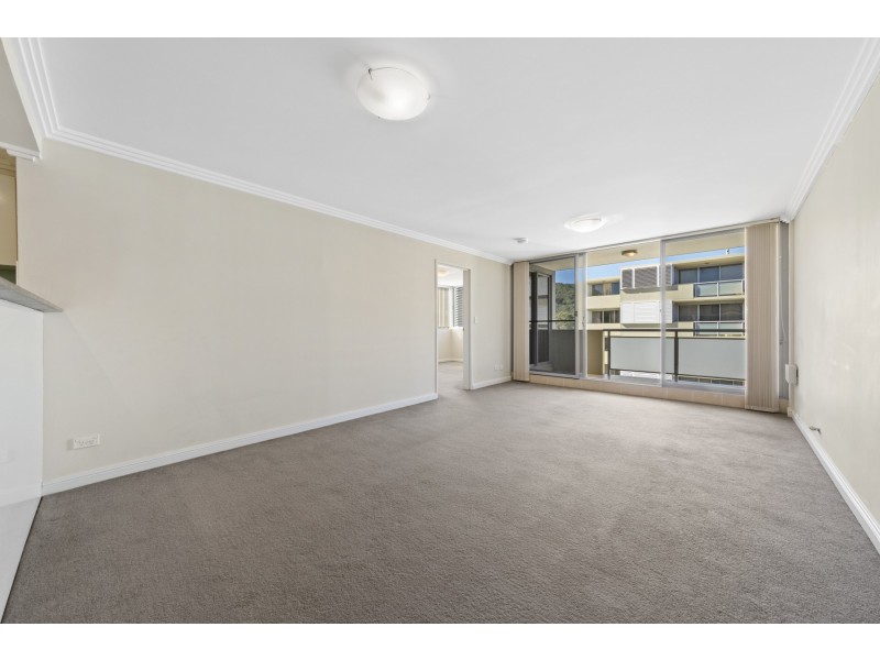 46/12 Baker Street, Gosford NSW 2250
