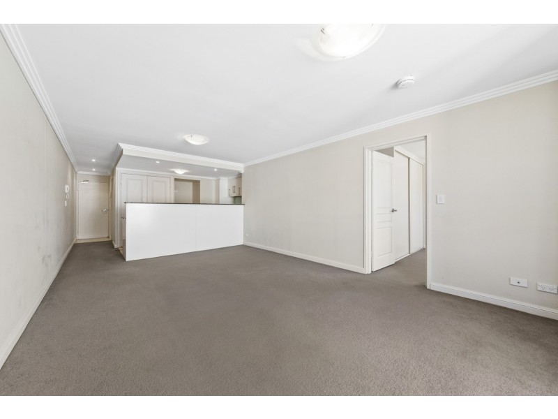 46/12 Baker Street, Gosford NSW 2250
