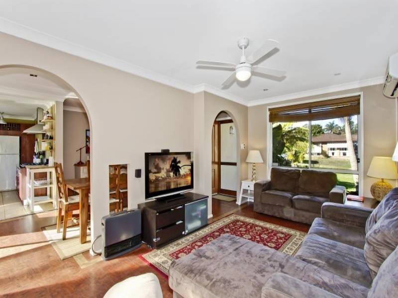 16 Whitehead Close, Kariong NSW 2250