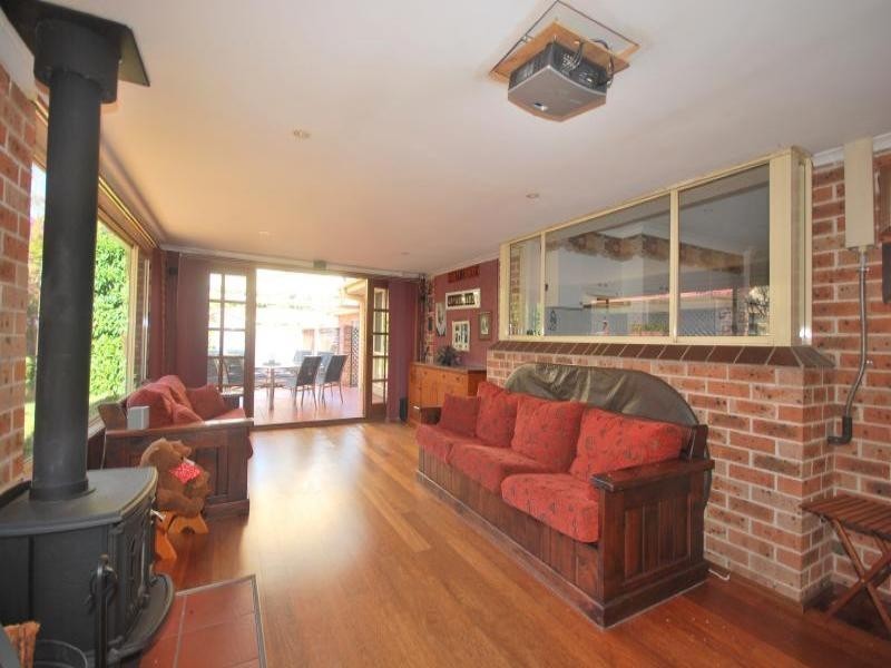 20 Donna Close, Lisarow NSW 2250