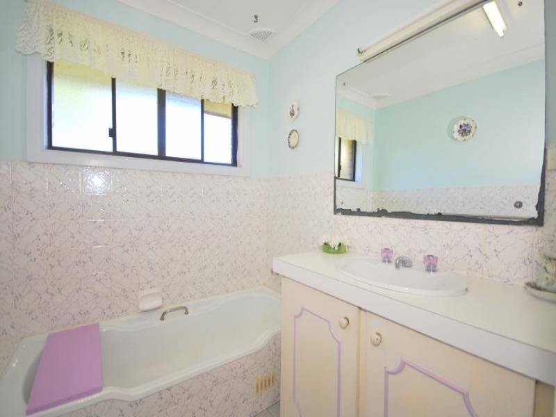 191 George Downes Drive, Central Mangrove NSW 2250