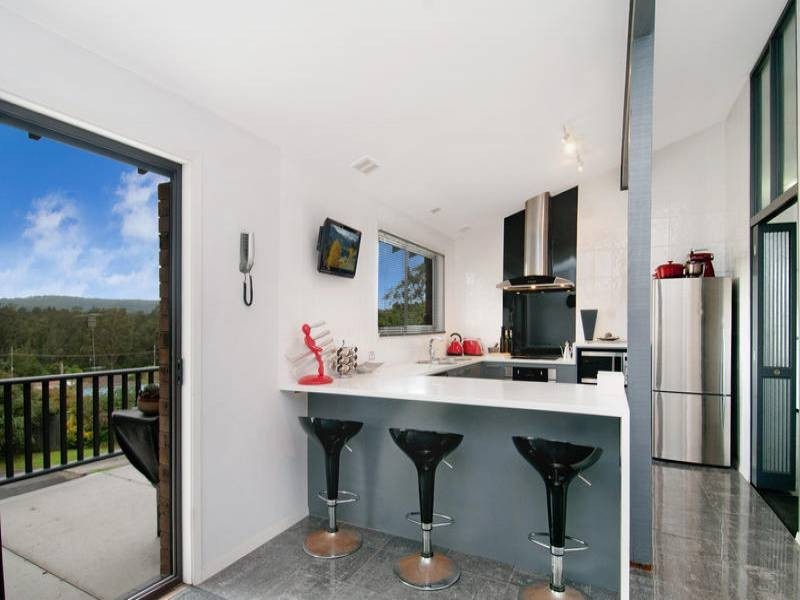 6 Bilgola Close, Springfield NSW 2630